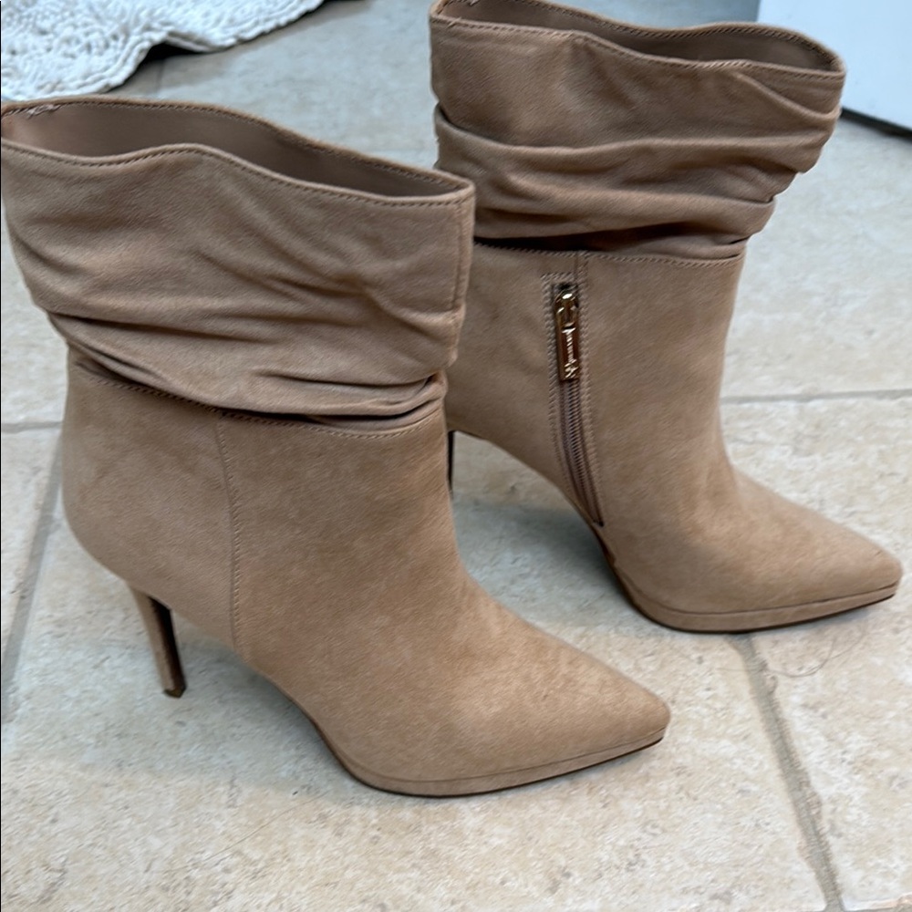 Jessica Simpson Tan Heeled Boots with Stiletto Heel